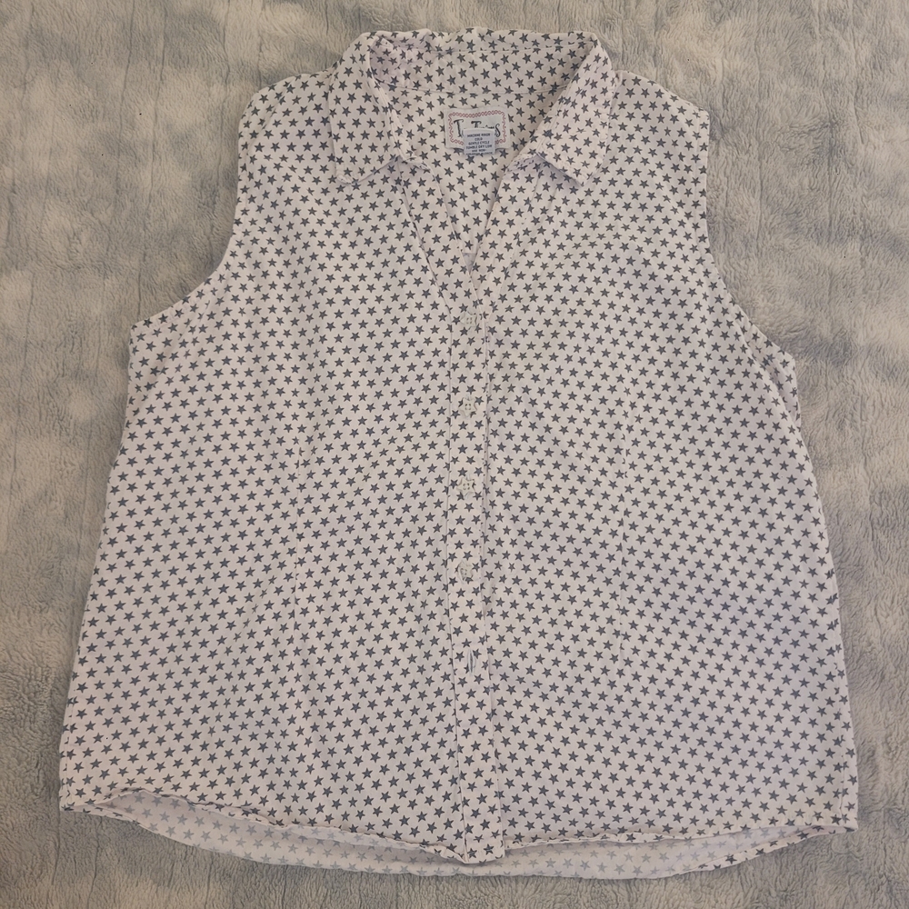 Tantrums Sleeveless Star-Print Button Front Top - White & Navy